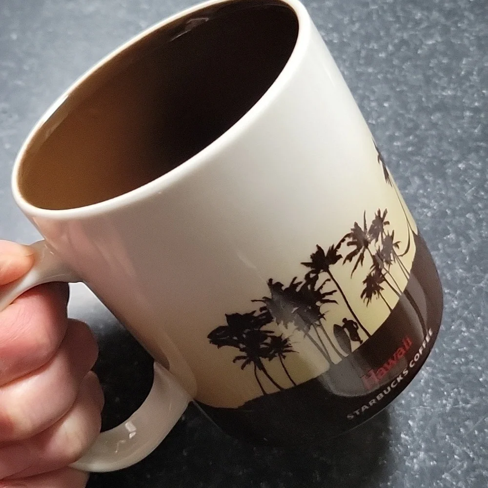 Starbucks Hawaii Aloha Tropical Collector Series Large 16 OZ Mug Tea Coffee